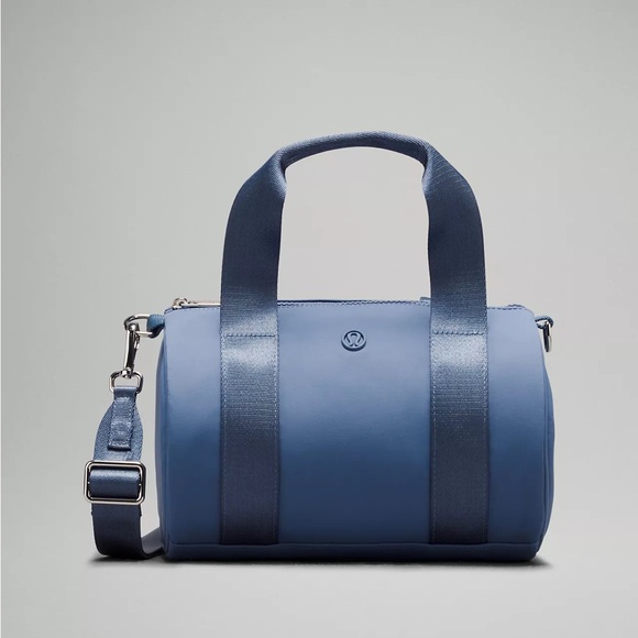 lululemon athletica Handbags - LULULEMON | ✨NEW✨LAST ONE!✨ Knit Nylon Mini Barrel Duffle Bag 5L in Oasis Blue